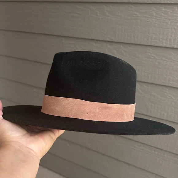 GIGI PIP MILLER FEDORA HAT Elegant Black and Tan Women's Hat - Picture 5 of 5